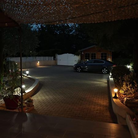 Au Villadior - Vaison La Romaine Εξωτερικό φωτογραφία