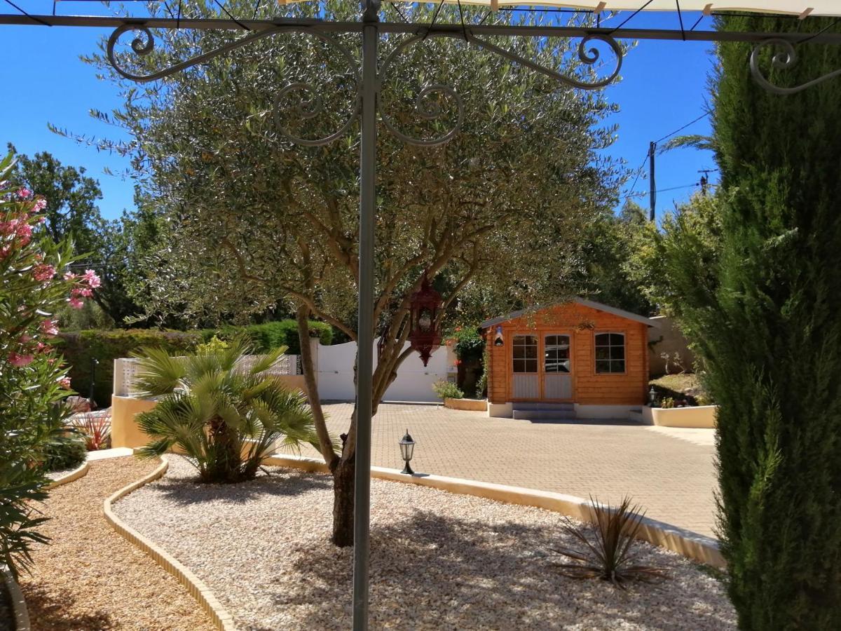 Au Villadior - Vaison La Romaine Εξωτερικό φωτογραφία