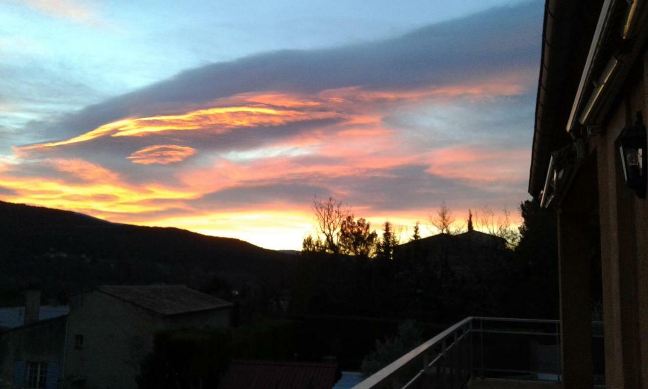 Au Villadior - Vaison La Romaine Εξωτερικό φωτογραφία